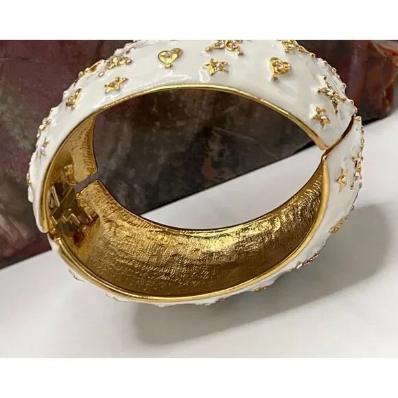 White Enamel Gold & Crystal Bracelet Kenneth Jay Lane Hearts & Stars - Picture 7 of 15
